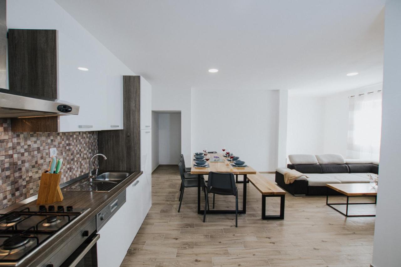 House Marija Drvenik Mali Villa Trogir Exteriör bild